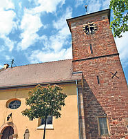 Relikt: In der Jakobskirche Herxheim am Berg hängt die Glocke von 1934. Foto: Franck