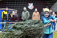 Voller Einsatz bei der Weltmeisterschaft: Victoria Gröschel aus Mannheim beim Weihnachtsbaum-Schleuderwurf. Foto: LM
