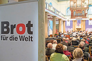 Musik zum Auftakt der Aktion: Projektchor in der Stadtkirche Kusel. Foto: M. Hoffmann
