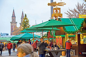 Weihnachtsmarkt in Ludwigshafen: Er blieb vor zwei Jahren verschont, weil die Bombe eines Zwölfjährigen nicht zündete. Foto: Kunz